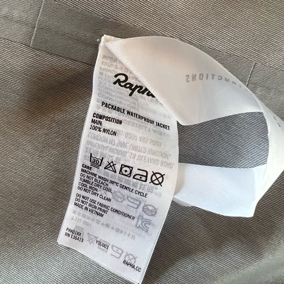 Rapha Lightweight windproof Rain Cycling Jacket size Small - Picture 7 of 10